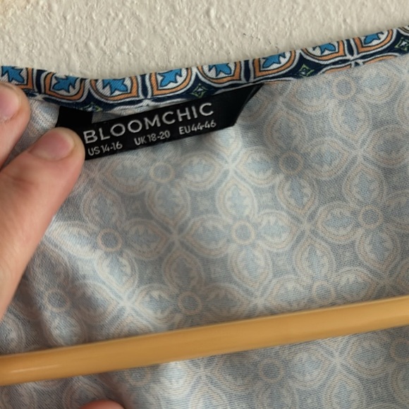 Bloomchic dress with sleeves - Picture 3 of 5